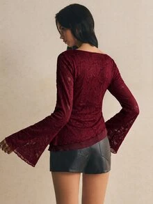 Poéselle 女款花卉印花修身百搭日常休閒T恤 - 酒紅色 - 查看 2