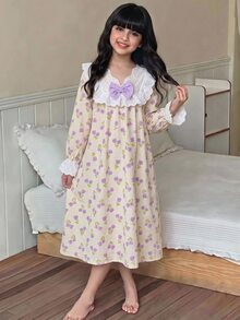 SHEIN 女童粉色碎花睡裙，3D蝴蝶結裝飾可愛蕾絲洋裝 - 彩色 - 查看 3