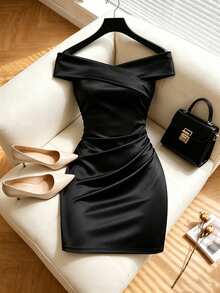 GlowEve CURVE Plus Size Women's Fashion Elegant Off-Shoulder Ruched Waist Glossy Knit Bodycon Mini Dress, Suitable For Daily Commute, Party, Gathering And Evening Wear - Black - View 4