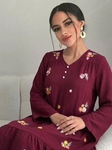 Al Najma Women's Floral Embroidered Pattern Casual Party Arabian Dress - Burgundy - View 3