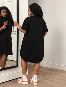 SHEIN SXY 大尺碼女款拉鍊半開襟短袖休閒寬鬆牛仔洋裝 - 黑色 - 查看 2