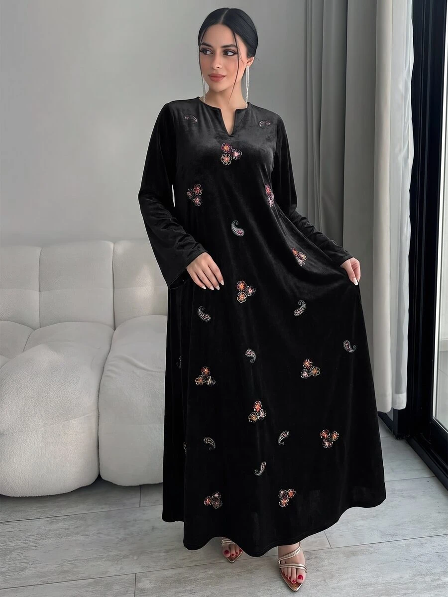 Yasmyna Women's Floral Embroidered Pattern Casual Gathering Arabian Dress - Black - View 1