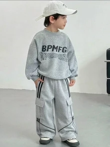 Genkimix Kids Young Young Boy' 灰色工裝運動長褲，寬腿束口褲，側邊條紋與翻蓋口袋設計，秋冬街頭風服飾 - 淺灰色 - 查看 4