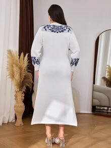 Lacomfia Plus Size Women's Geometric Pattern Long Sleeve Polar Fleece Knit Dress - Blue and White - View 2