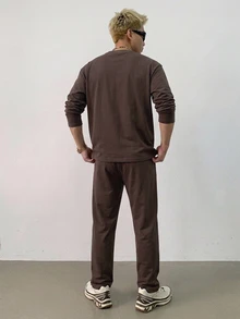DAZY 男士春秋長袖T恤與彈性腰長褲套裝 - 棕色 - 查看 2