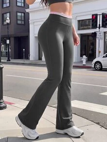 CourtClass Stretchy, Slim-Fit Flared Trousers With A Color-Block Waistband - Grey - View 5