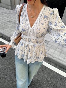 Serisse Women's Floral Contrast Lace V-Neck Long Sleeve Fashion Blouse - Apricot - View 4