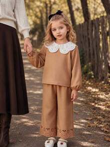 SHEIN Vintaside Kids 女童 2 件套丹寧效果上衣 + 白色彼得潘領燈籠長袖襯衫搭配同款寬腿褲，簡約溫柔風，適合春夏交替與初夏，適用日常上學、公園散步、週末出遊與短途旅行 - 棕色 - 查看 3