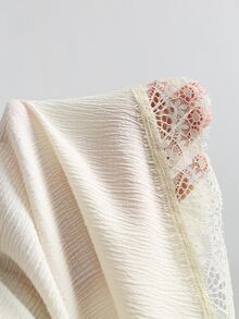 Sweetra Bộ 2 món nữ xuân/thu màu mơ, áo cổ vuông tay loe phối ren vạt bất đối xứng và quần ống rộng suông rủ - Màu be - Xem 7