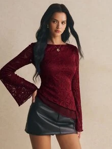 Poéselle 女款花卉印花修身百搭日常休閒T恤 - 酒紅色 - 查看 3