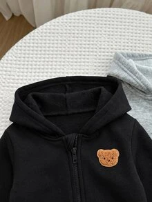 SHEIN 2件組嬰兒男孩女孩可愛百搭極簡純色連帽外套 灰色連帽衫與黑色連帽衫 秋冬適用 - 彩色 - 查看 5