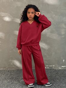 SHEIN 兒童青少年女孩灰色兩件套，印花返校秋季休閒校園風 V 領毛茸茸柔軟彈性運動衫與寬腿針織運動長褲 - 酒紅色 - 查看 3