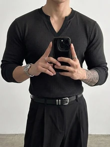DAZY Spring/Autumn Solid Color Small V-Neck Opening Black Textured Fabric Men's T-Shirt - Black - View 4