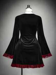 SHEIN ICON Plus-Size Y2K Gothic Retro Dress Featuring A Chest Cutout, Flared Sleeves, And Contrasting Ruffles; Halloween Dress; Witch Costume. Fall - Black - View 9