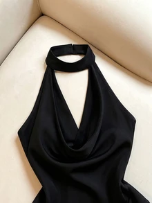 SHEIN Franclia Atasan Wanita Model Halter Neck Kasual Serbaguna untuk Pemakaian Sehari-hari dengan Motif Renda dan Patchwork - Hitam - View 5