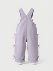 SHEIN Vintaside Kids 女嬰燈芯絨吊帶褲，四季皆宜，可愛風格，紫色，裝飾紫色蝴蝶結，前口袋設計，寬鬆直筒版型，柔軟舒適，適合上學、通勤、日常外出 - 紫色 - 查看 4