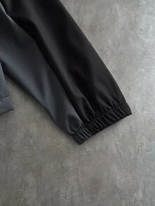 Manfinity Homme 男士大尺碼字母印花休閒日常連帽夾克 - 黑色 - 查看 5