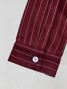 Olithes Kemeja Wanita Kasual untuk Perjalanan, Melangsingkan Pinggang, Model 2 in 1, Garis-garis Biru Tua, Lengan Panjang dan Pendek dengan Kerah. - Burgundy - View 4