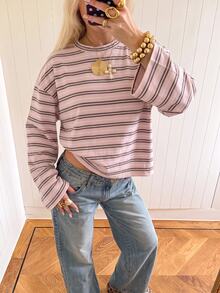 SHEIN EZwear 海外長袖草莓巧克力條紋上衣，秋季上衣，適合日常通勤、聚會、秋冬/夏季、聖誕節、新年、感恩節、派對、婚禮、海灘、畢業典禮、優雅、外出、約會、通勤、情人節、優雅、度假、Y2K、畢業典禮等場合 - 彩色 - 查看 3