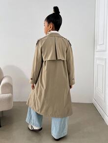 SHEIN 兒童青少年女孩時尚休閒卡其色梭織雙領鬆身長款風衣外套，秋冬款，休閒通勤街頭風 - 卡其色 - 查看 2