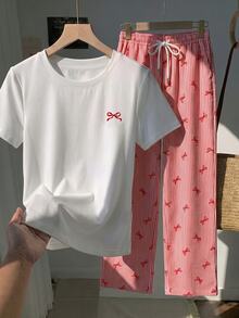 Comfortcana 2件組刺繡圓領短袖上衣與條紋印花長褲，休閒風 - 紅色 - 查看 4
