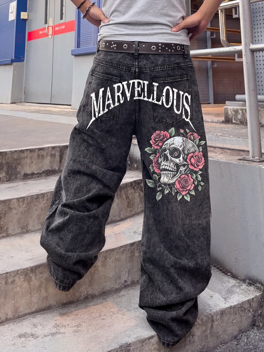 Manfinity EMRG 男士深灰色酸洗寬腿牛仔褲,復古龐克骷髏玫瑰圖案字母印花,寬鬆丹寧長褲,街頭風 - 黑色 - 查看 1