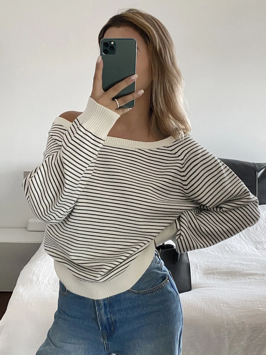 DAZY Women's Color Block Striped Asymmetrical Shoulder Asymmetrical Shoulder Long Sleeve Loose Casual Vacation Autumn/Winter Knit Sweater - White - View 1