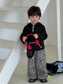 Dazy Kids Infant (Boy) Hooded Korean Style Long Sleeve Versatile Solid Color Sweatshirt - Black - View 2
