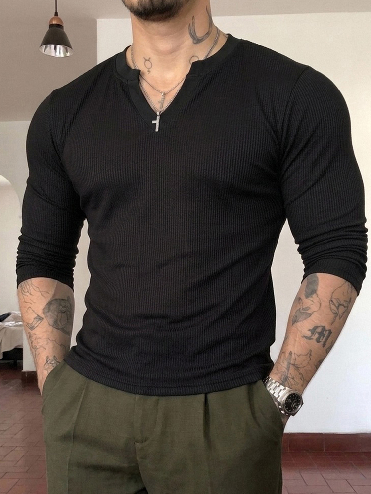 DAZY Spring/Autumn Solid Color Small V-Neck Opening Black Textured Fabric Men's T-Shirt - Black - View 8