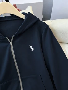 GlowEve 女款時尚休閒運動風純色刺繡連帽拉鍊長袖寬鬆衛衣高腰運動褲套裝 健身海軍藍與白色 - 藍色 - 查看 4