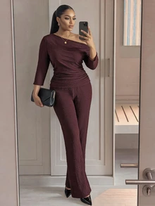 SHEIN Lady CURVE Plus Size Women Solid Color Asymmetrical Shoulder Long Sleeve T-Shirt And Flare Pants 2 Pieces Set - Brown - View 4