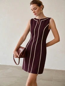 MOTF PREMIUM CONTRAST STRIPED PATTERN NOTCH NECK SLEEVELESS SHORT DRESS - Red Violet - View 5