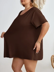 SHEIN CURVE+ 大尺碼女款純色圓領短袖休閒百搭T恤 - 棕色 - 查看 7