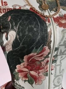Amplova Y2K 性感緊身顯身材女款兩件套，附日式浮世繪印花帽子，街頭風，適合街拍、約會與日常穿著 - 彩色 - 查看 5