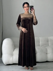 Yasmyna Gaun Pesta Kasual Wanita dengan Motif Jala dan Patchwork - Coklat - View 3