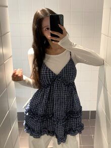 DAZY V-Neck Spaghetti Strap Sleeveless Deep Blue & White Plaid Fabric Cinched Waist Multi-Layer Ruffle Hem Women's Tank Top Fall - Blue - View 2