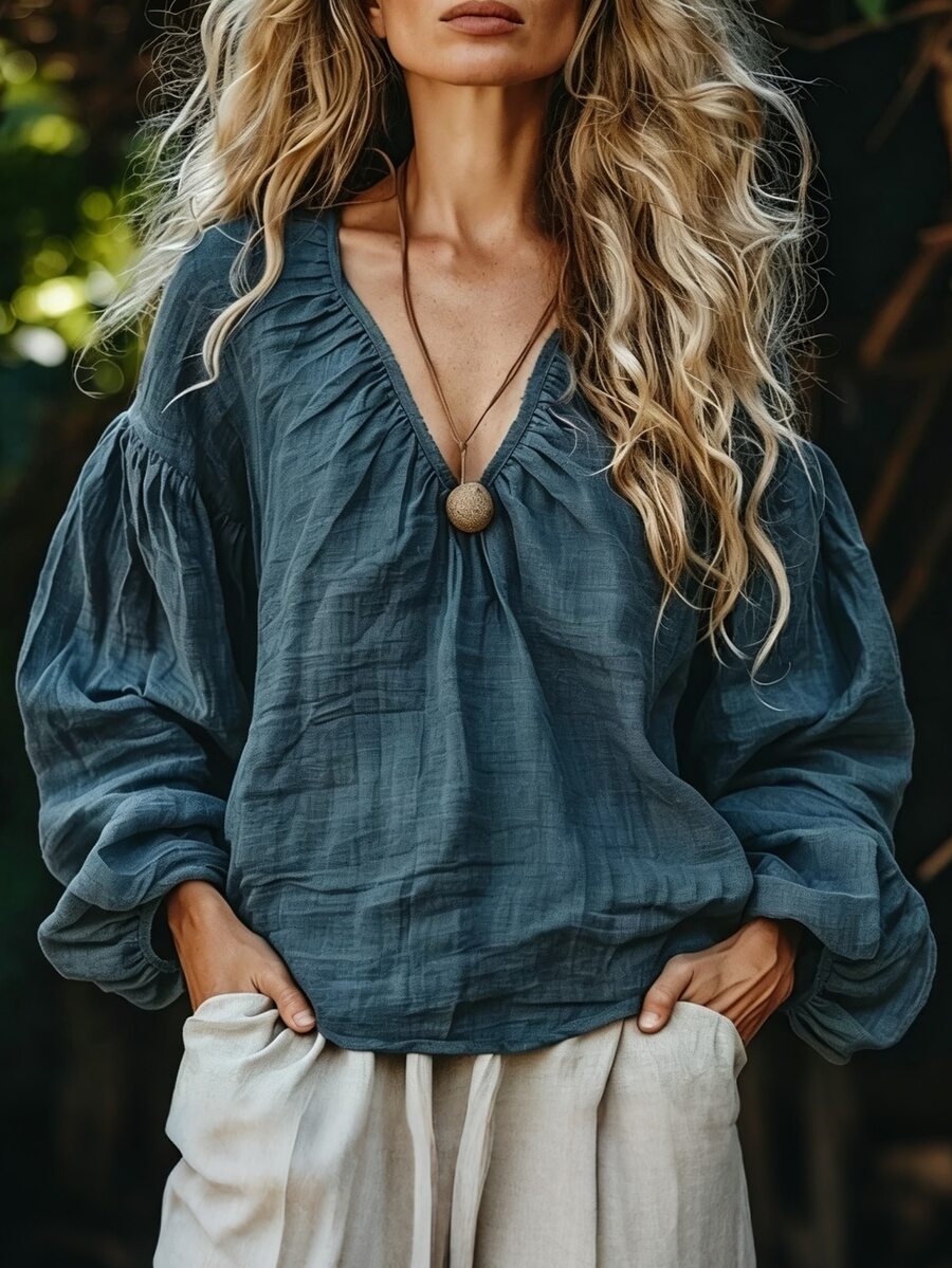 Breezaya Pastoral Slouchy V-Neck Pleated Lantern Sleeve Plus Size Top - Blue - View 1