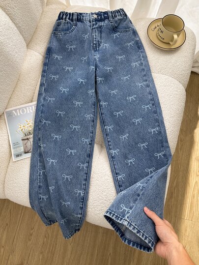 SHEIN Girls' Y2K New Denim Blue Bow Print Straight Leg Wide Leg Jeans, Selected Soft Cotton Material With Great Shape, Perfect For Daily, Holiday, School, Commute, Party, Festival