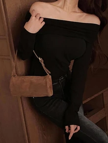 DAZY 女款純色露肩修身黑色短袖T恤 春夏季 - 黑色 - 查看 6