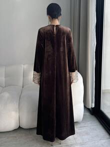 Yasmyna Gaun Pesta Kasual Wanita dengan Motif Jala dan Patchwork - Coklat - View 2