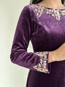 Al Najma Women's Applique Decorated Round Neck Long Sleeve Elegant Arabian Dress - Purple - View 7