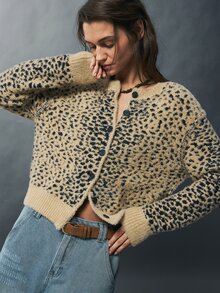 Bohemela Vintage Plush Leopard Print Jacquard Long Sleeve Knit Cardigan - Apricot - View 5