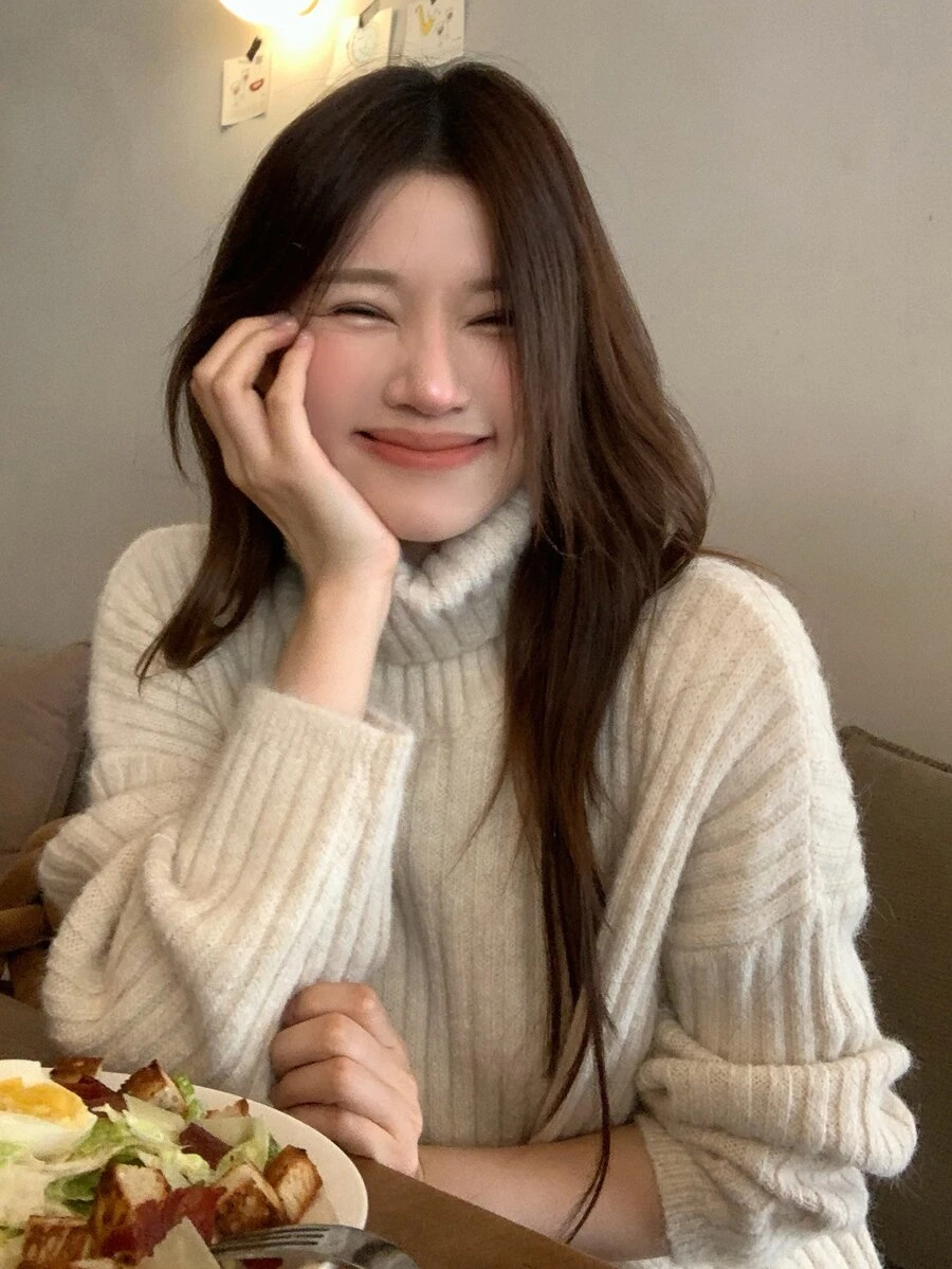DAZY Women's High Neck Solid Color Korean Style Autumn/Winter Long Sleeve Sweater - White - View 1