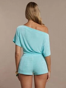 SHEIN BAE 女款薄荷綠不對稱單肩短袖上衣與低腰短褲套裝，春夏兩件套，休閒舒適，適合海灘度假與日常休閒穿著，基礎/夏季/海灘/外出穿搭 - 薄荷綠 - 查看 2