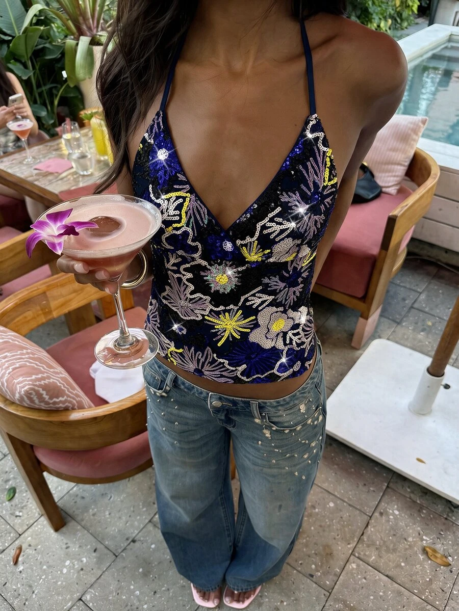 SHEIN Unity 女款深藍色亮片刺繡細肩帶露背背心,時尚性感度假上衣,亮片刺繡派對夜店夏季上衣 - 藍色 - 查看 1