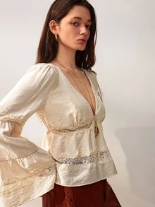 Willow Rêve Women's Cream V-Neck Bell Sleeve Lace Trim BOHO FLOWY TUNIC TOP - Cream - View 7