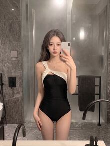 DAZY 女款拼色單肩連身泳衣 - 黑色 - 查看 4