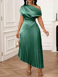 SHEIN Lady Plus Size Elegant One Shoulder Pleated Elegant Dress - Green - View 5
