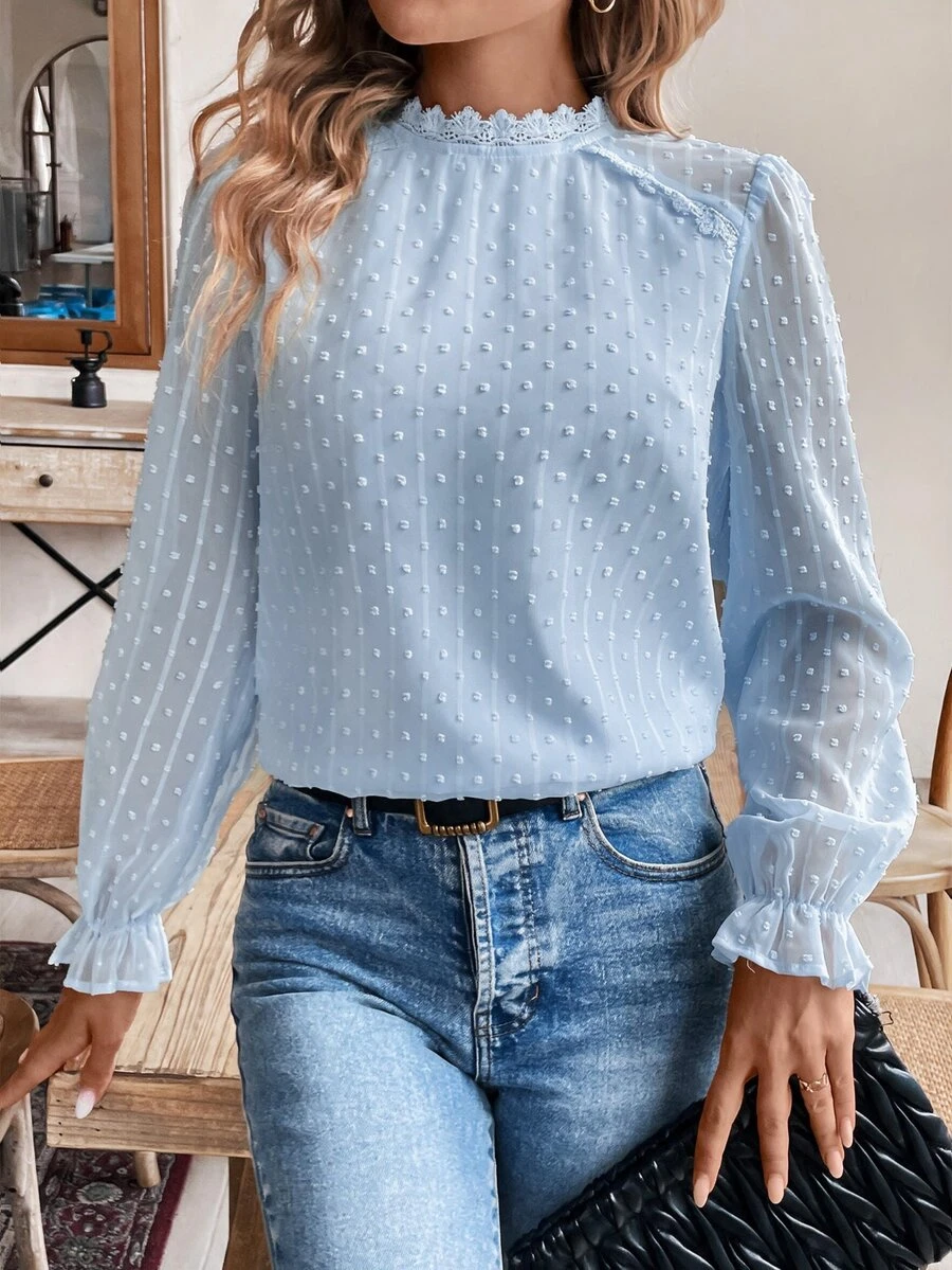 SHEIN Frenchy 瑞士波點荷葉袖蕾絲拼接布料拼接襯衫 - 淺藍色 - 查看 1