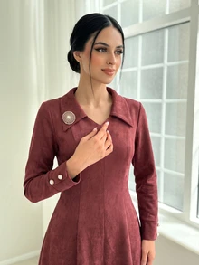Modelyn Gaun Lengan Panjang Minimalis untuk Wanita, Cocok untuk Liburan dan Perjalanan - Coklat - View 4